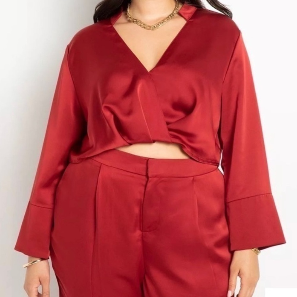 NWT ELOQUII CROPPED SATIN BLOUSE Surplice Faux Wrap‎ Red Holiday Plus Size 22